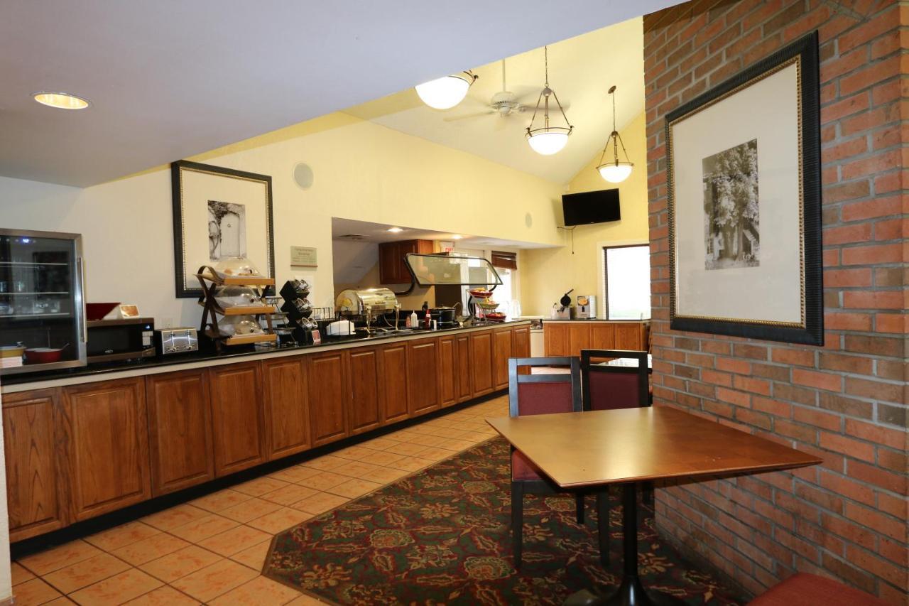 Fairbridge Inn & Suites - Akron Copley Township - West Szoba fotó