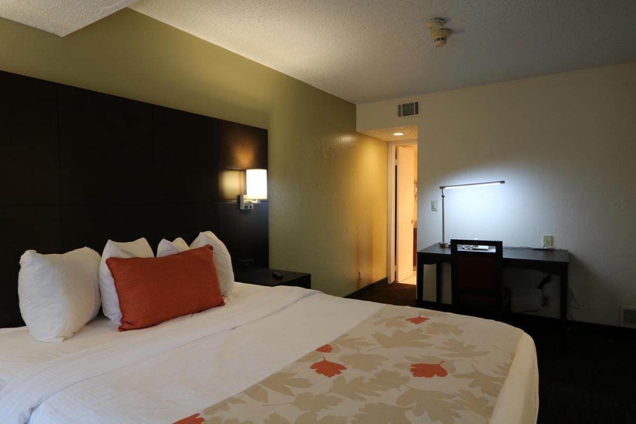 Fairbridge Inn & Suites - Akron Copley Township - West Szoba fotó