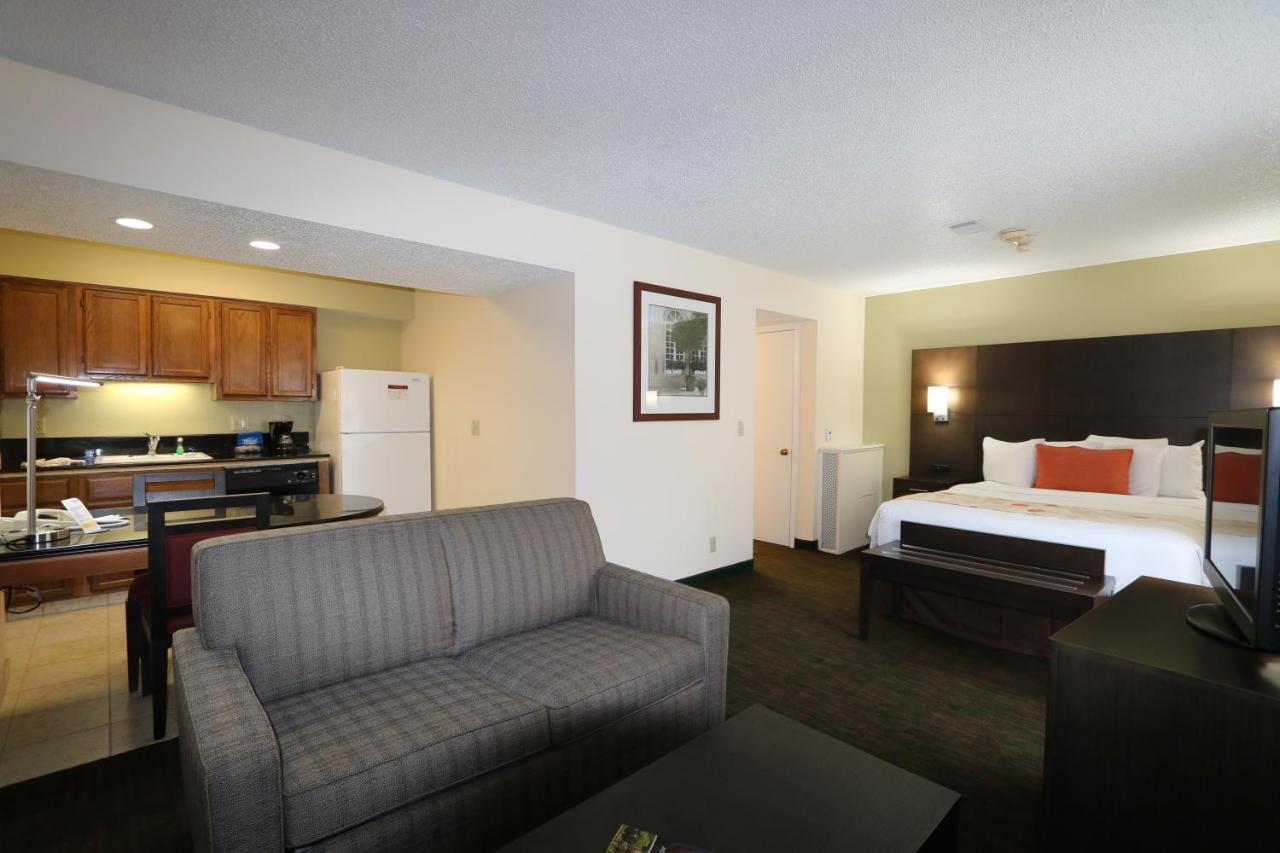 Fairbridge Inn & Suites - Akron Copley Township - West Szoba fotó